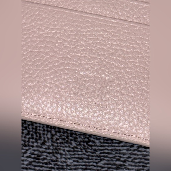 NWT Frye Blush Pink Leather Card Holder - Picture 3 of 10
